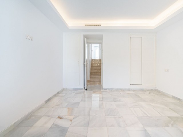 3 Bedrooms Townhouse in Marbella