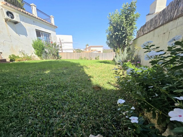 5 Bedrooms Villa in Torremolinos