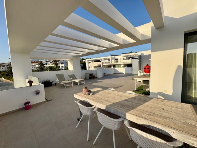Penthouse avec 2 Chambres  à Casares