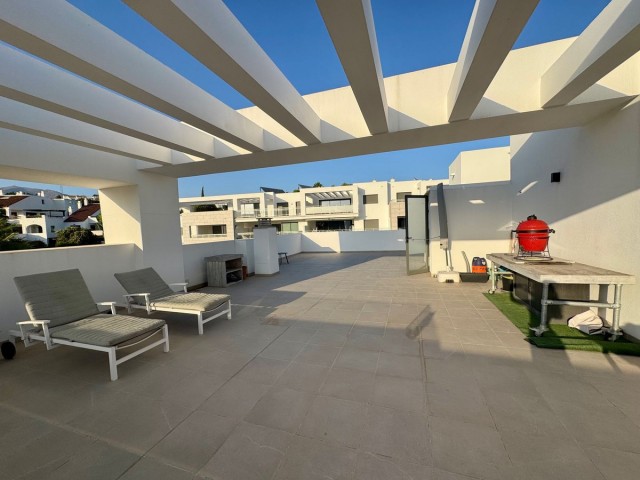 Penthouse avec 2 Chambres  à Casares