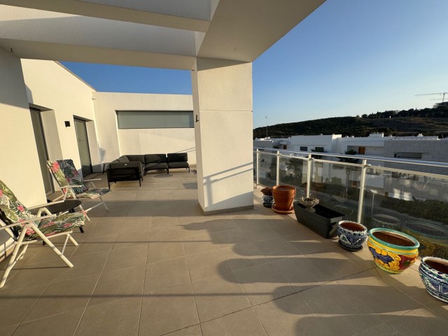 Penthouse avec 2 Chambres  à Casares