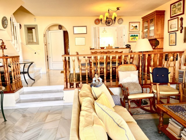 3 Sovrums Radhus i Estepona