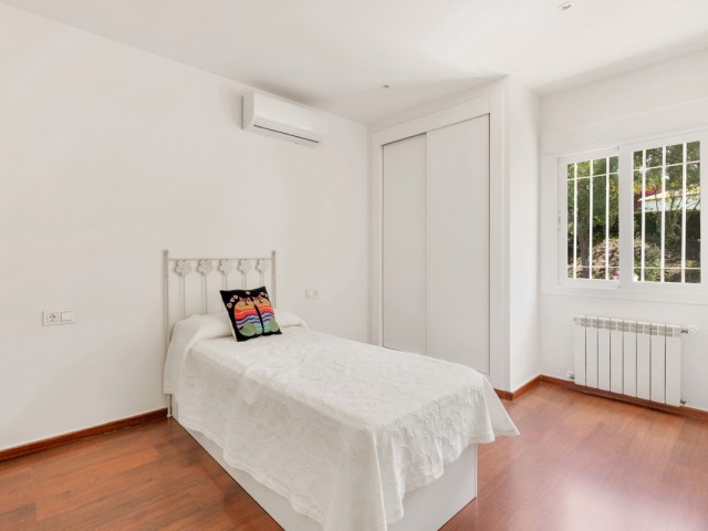 Villa avec 4 Chambres  à Mijas Golf