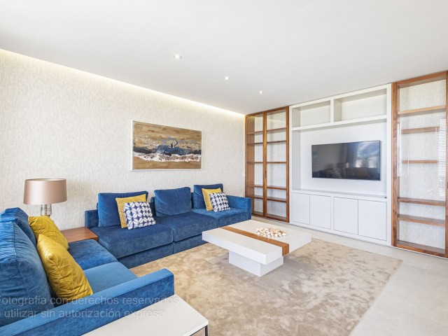 3 Bedrooms Apartment in Estepona