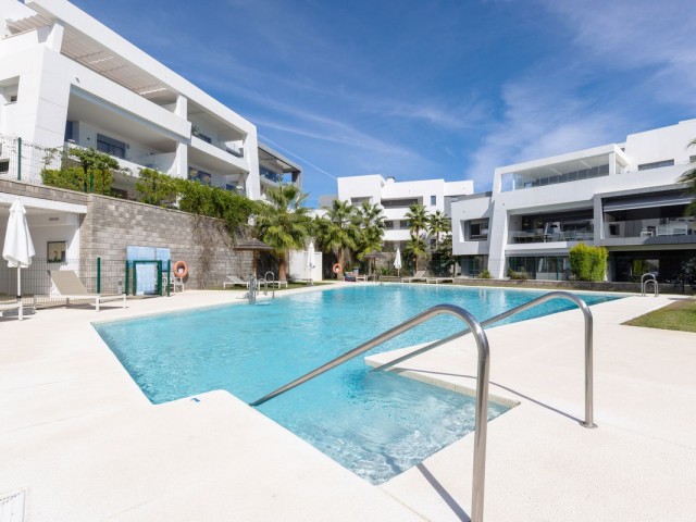 3 Bedrooms Apartment in Selwo