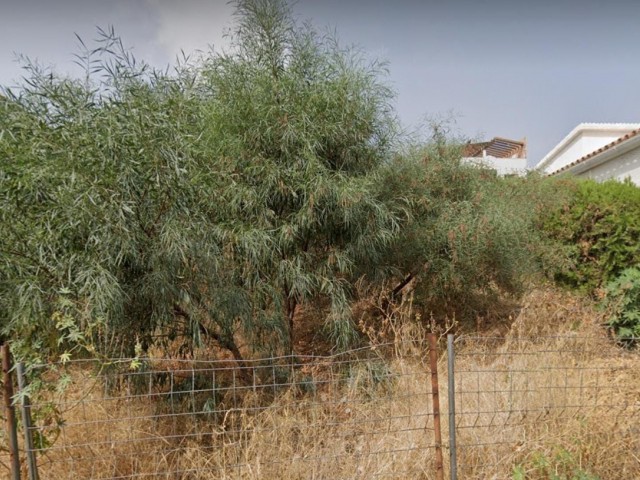  Grundstück in Nueva Andalucía