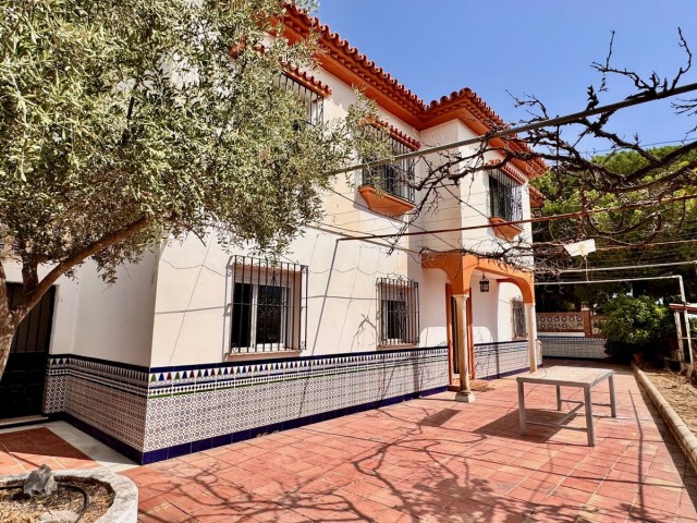 6 Schlafzimmer Villa in Alhaurín de la Torre