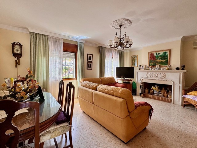 6 Schlafzimmer Villa in Alhaurín de la Torre