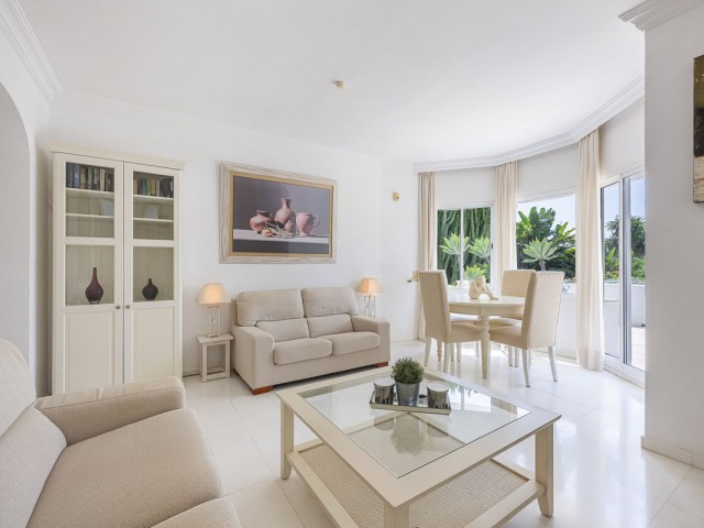 Apartamento con 2 Dormitorios  en The Golden Mile