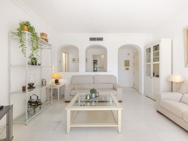 Apartamento con 2 Dormitorios  en The Golden Mile