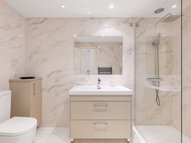 Apartamento con 2 Dormitorios  en The Golden Mile