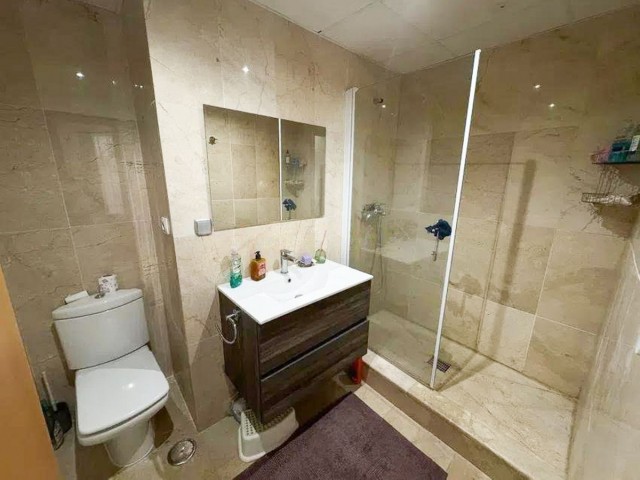 2 Bedrooms Apartment in Benahavís