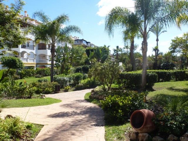 Penthouse in Nueva Andalucía