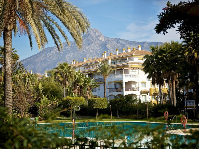 Penthouse in Nueva Andalucía
