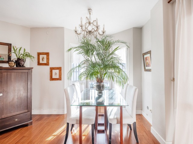 2 Bedrooms Apartment in Nueva Andalucía