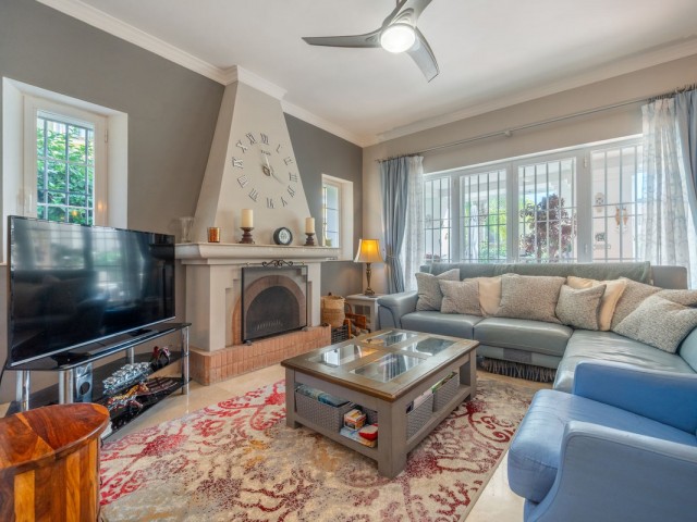 3 Soveroms Villa i Elviria