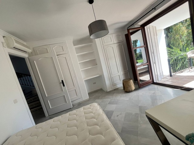5 Slaapkamer Villa in Guadalmina Alta