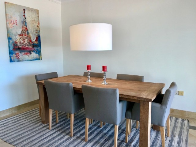 Appartement avec 3 Chambres  à Los Flamingos