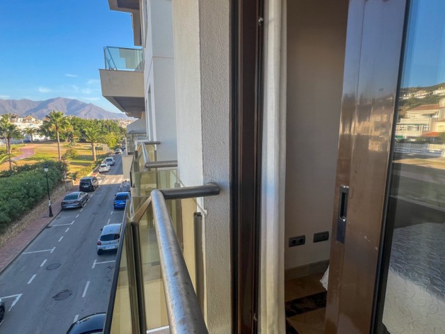 Apartamento con 2 Dormitorios  en La Duquesa