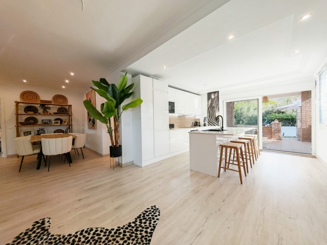 Villa, Las Chapas, R5188174