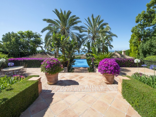 3 Bedrooms Villa in Sierra Blanca
