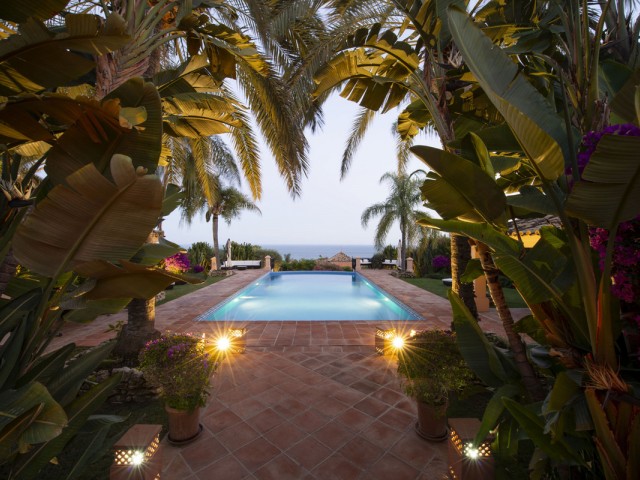 3 Bedrooms Villa in Sierra Blanca