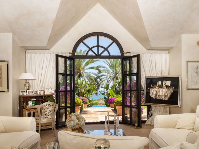 3 Bedrooms Villa in Sierra Blanca