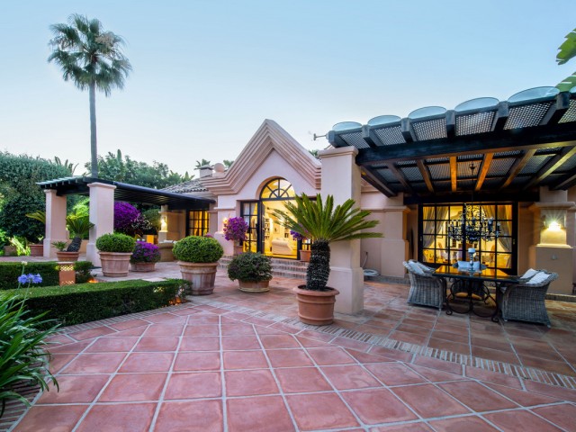 3 Bedrooms Villa in Sierra Blanca