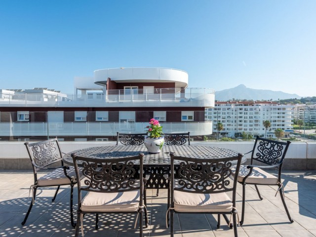 Penthouse in Nueva Andalucía