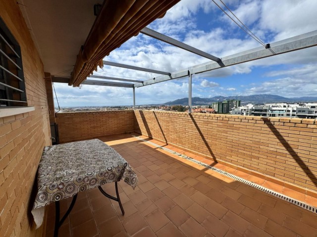 3 Bedrooms Apartment in Teatinos