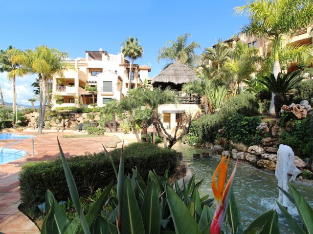 Apartamento con 3 Dormitorios  en Atalaya