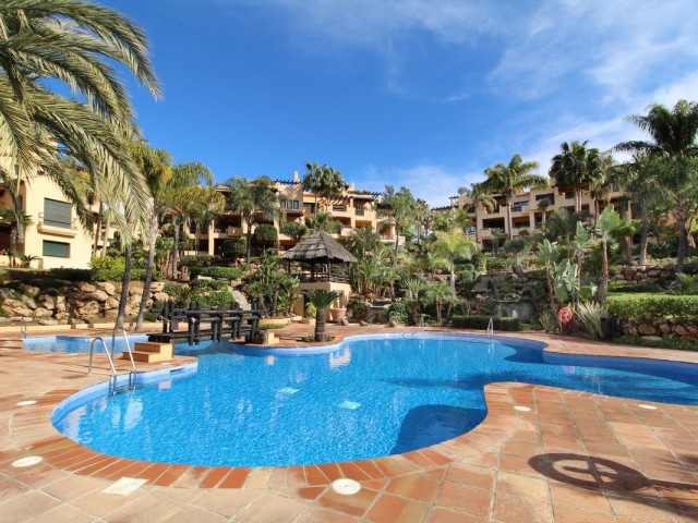 Apartamento con 3 Dormitorios  en Atalaya