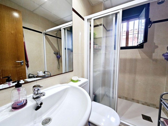 Appartement avec 2 Chambres  à Marbesa