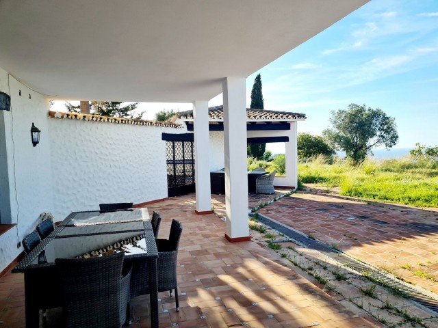 5 Slaapkamer Villa in Las Chapas