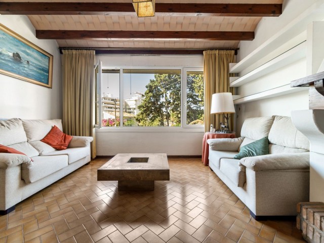 5 Bedrooms Villa in Fuengirola