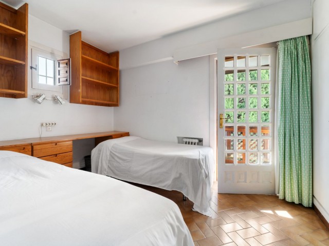 Villa avec 5 Chambres  à Fuengirola