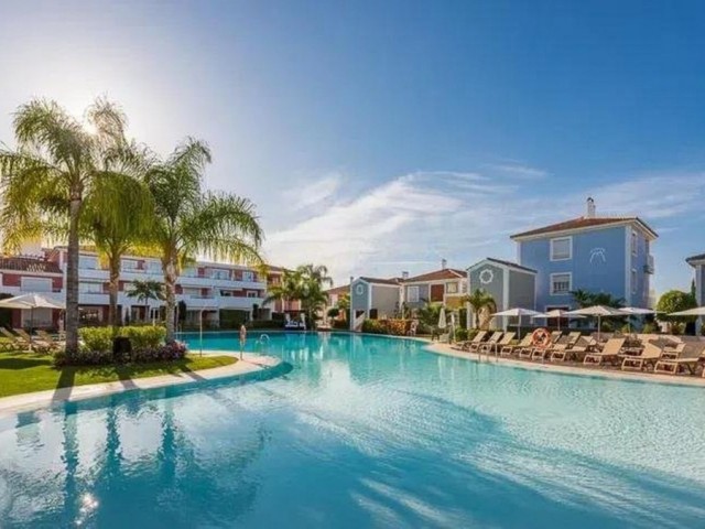 2 Bedrooms Apartment in El Paraiso