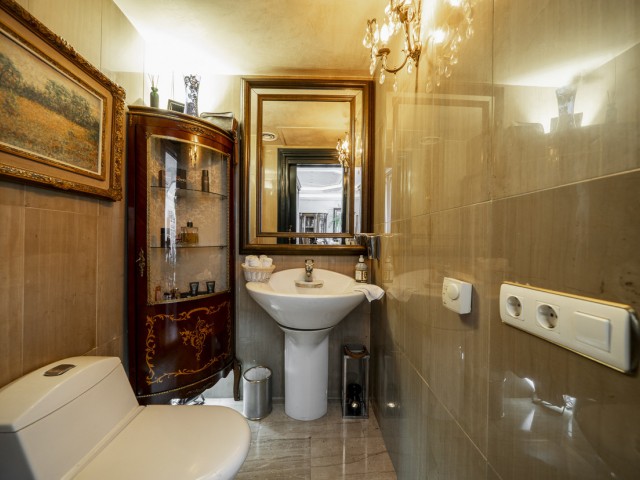 3 Bedrooms Apartment in Puerto Banús