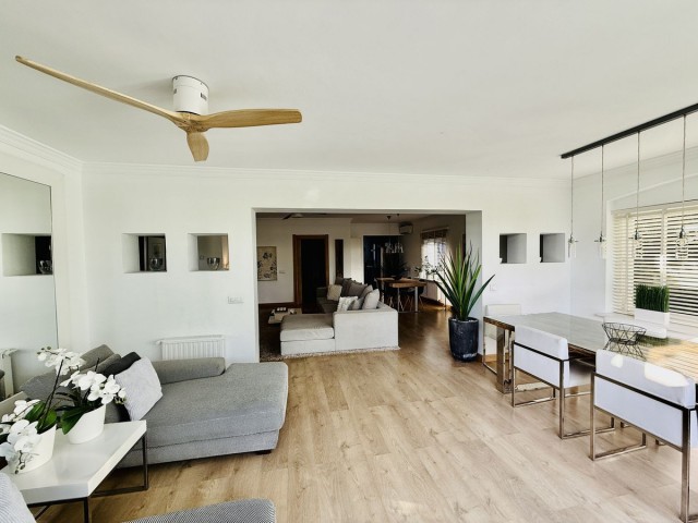 4 Schlafzimmer Villa in Guadalmina Baja