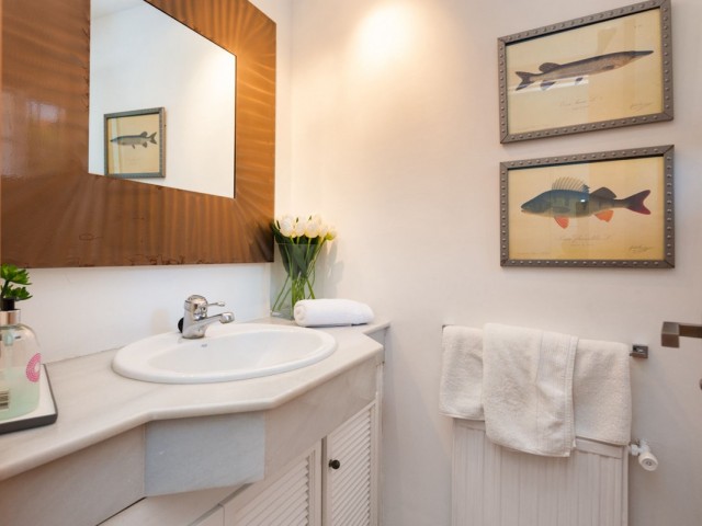 4 Schlafzimmer Villa in Guadalmina Baja