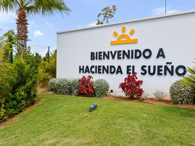 4 Bedrooms Apartment in Mijas