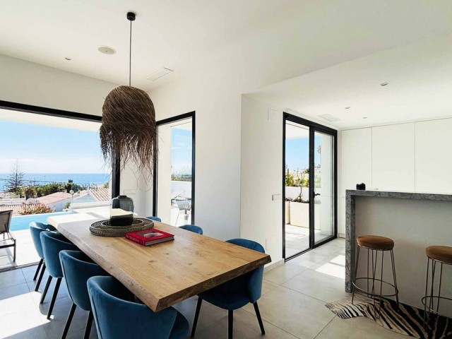 5 Bedrooms Villa in La Cala de Mijas