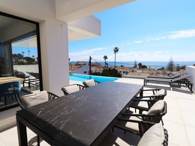 5 Bedrooms Villa in La Cala de Mijas