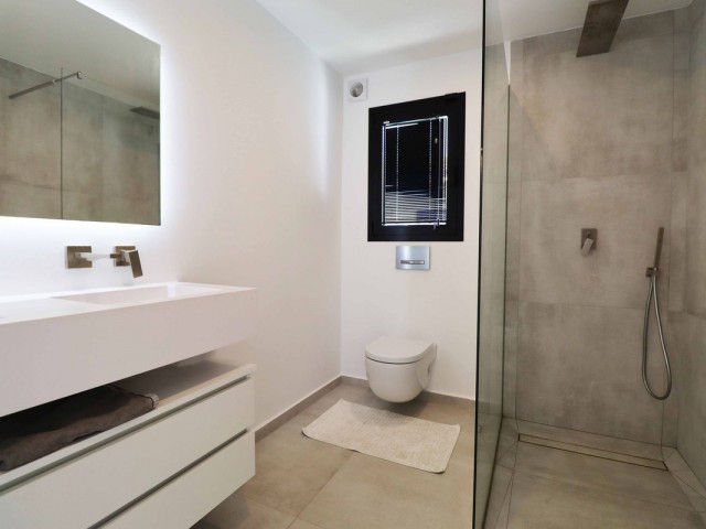 5 Bedrooms Villa in La Cala de Mijas