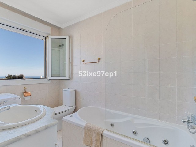 2 Schlafzimmer Reihenhaus in Fuengirola