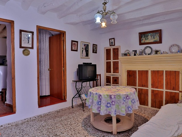 Villa avec 3 Chambres  à Alfarnate