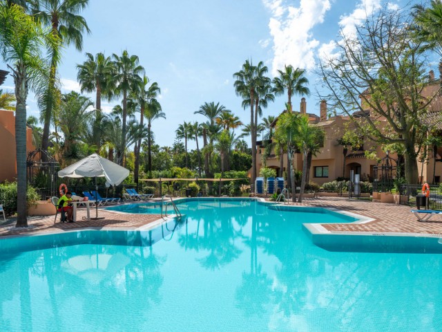 3 Bedrooms Apartment in San Pedro de Alcántara