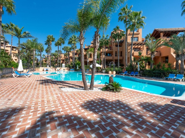 3 Bedrooms Apartment in San Pedro de Alcántara