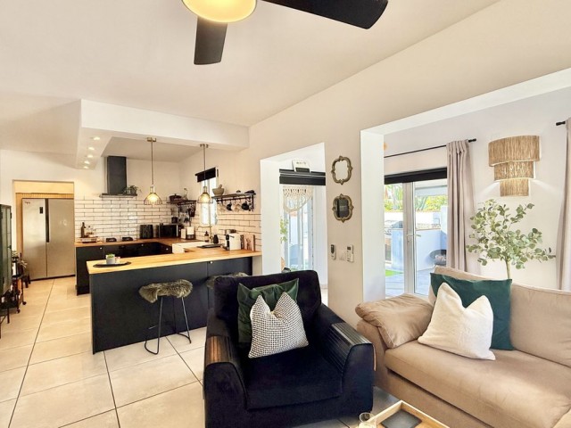 Villa avec 3 Chambres  à El Faro