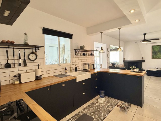 Villa avec 3 Chambres  à El Faro